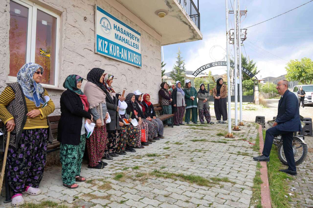 Meram’da 7 mahalle için yeni dönem! Başkan Kavuş yerinde dinledi 14